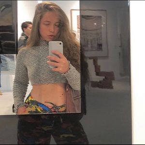 Meet your Posher, Elle